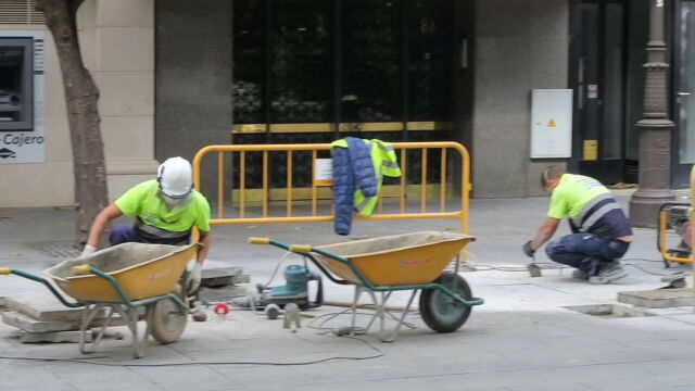 Obreros De La Construcción Vuelven Al Tajo