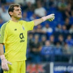 Iker Casillas, con la camiseta del Oporto