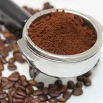 El café molido, desinfecta, absorbe olores y aromatiza a la vez