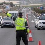 La Policía Nacional y la Guardia Civil detienen a seis personas involucradas en el robo de dos camiones cargados con 100.000 euros de mercancía