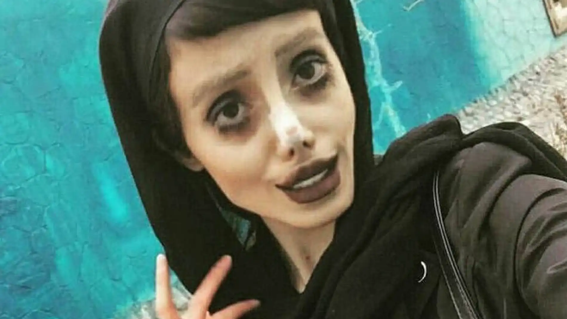 Fatemeh Khishvand, la Angelina Jolie "zombie"