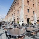 Aspecto de restaurantes cerrados en el barrio de la Barceloneta, en Barcelona, el pasado sábado