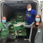 Imagen de la entrega de los alimentos
