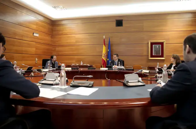 Pedro Sánchez y Pablo Iglesias no se tragan, pero se aguantan