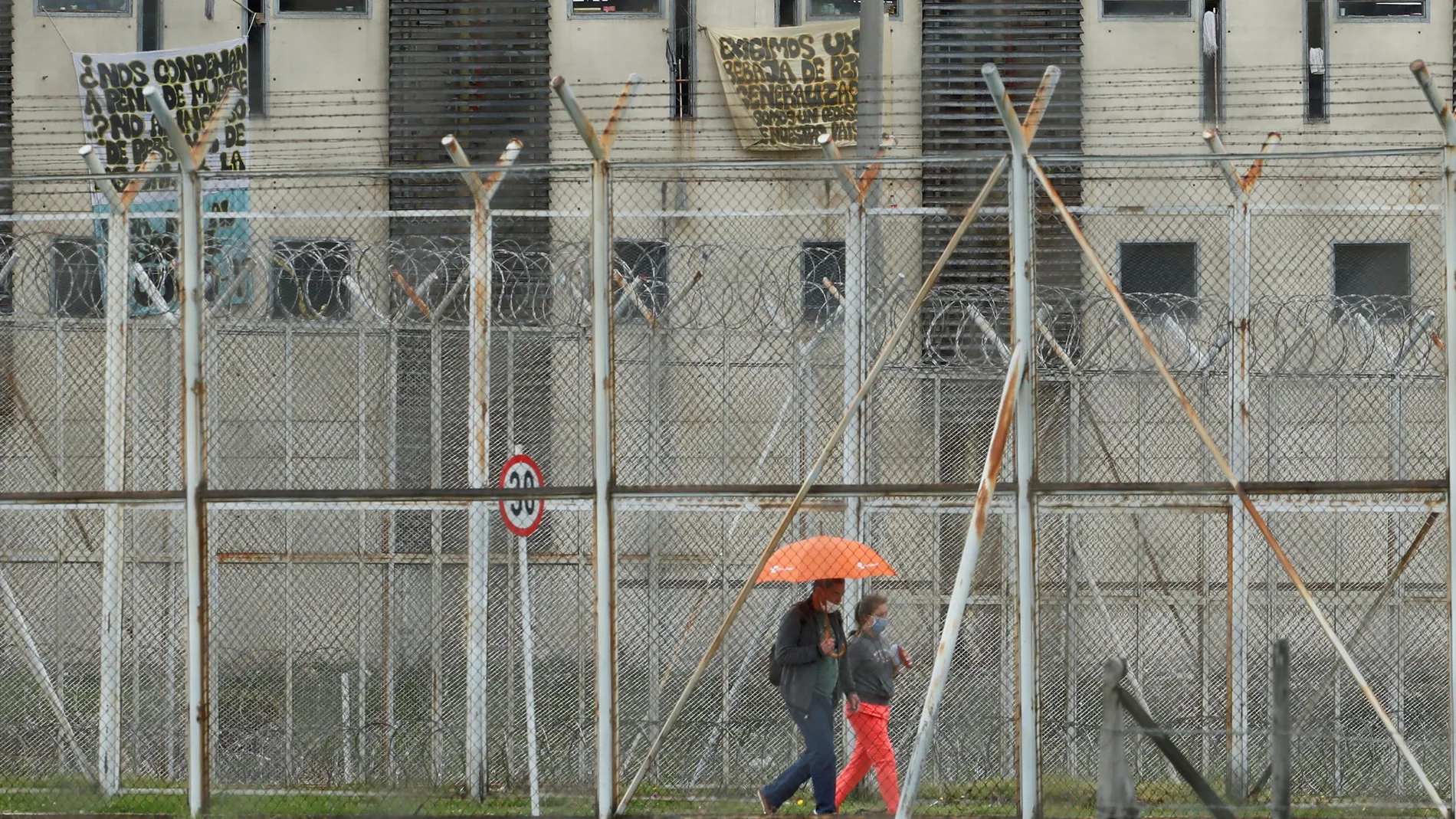 El coronavirus afecta a dos personas dentro de la cárcel La Picota de Bogotá