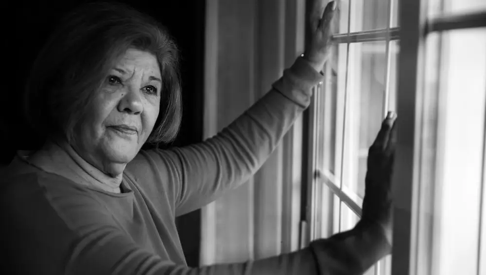 Ana Morales, 74 años. «No todos los mayores estamos enfermos, podemos salir como cualquiera a la calle con las medidas de protección que sean necesarias»
