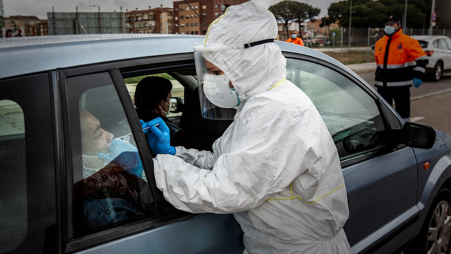 Test de coronavirus desde el coche en Aranda de Duero