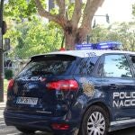 Nota De Prensa Y Fotografía:"La Policía Nacional Detiene A Una Mujer Por Allanamiento De Morada"POLICÍA NACIONAL27/04/2020
