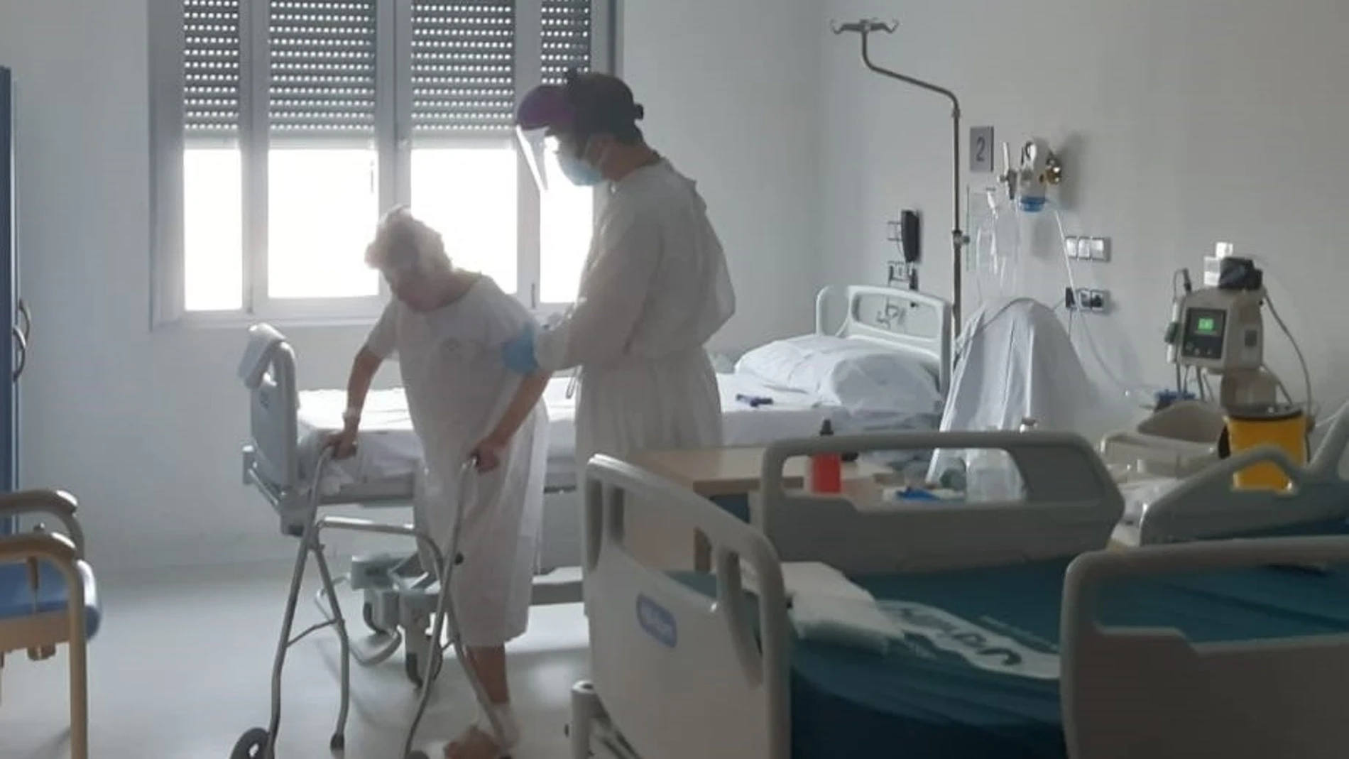 Granada.- Coronavirus.- Hospital Virgen de las Nieves ofrece terapias de rehabilitación física a pacientes con Covid-19