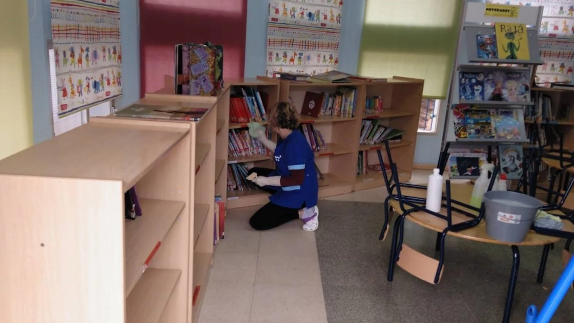 Coronavirus.- El Ayuntamiento de Cartagena desinfecta los centros educativos municipales