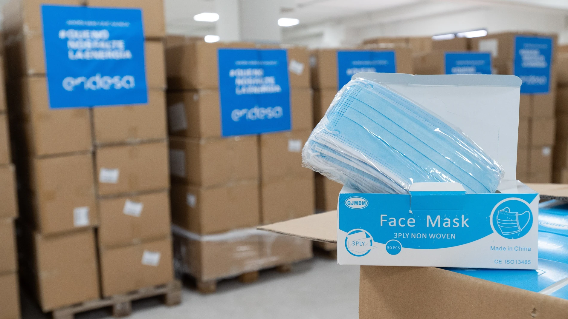 Endesa entrega 90.000 mascarillas al Servicio Canario de la Salud para enfrentar la crisis sanitaria