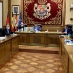 Pleno de la Diputación de Ávila presidido por Carlos García