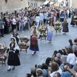 Ofrenda floral a la virgen de la Vega en Salamanca