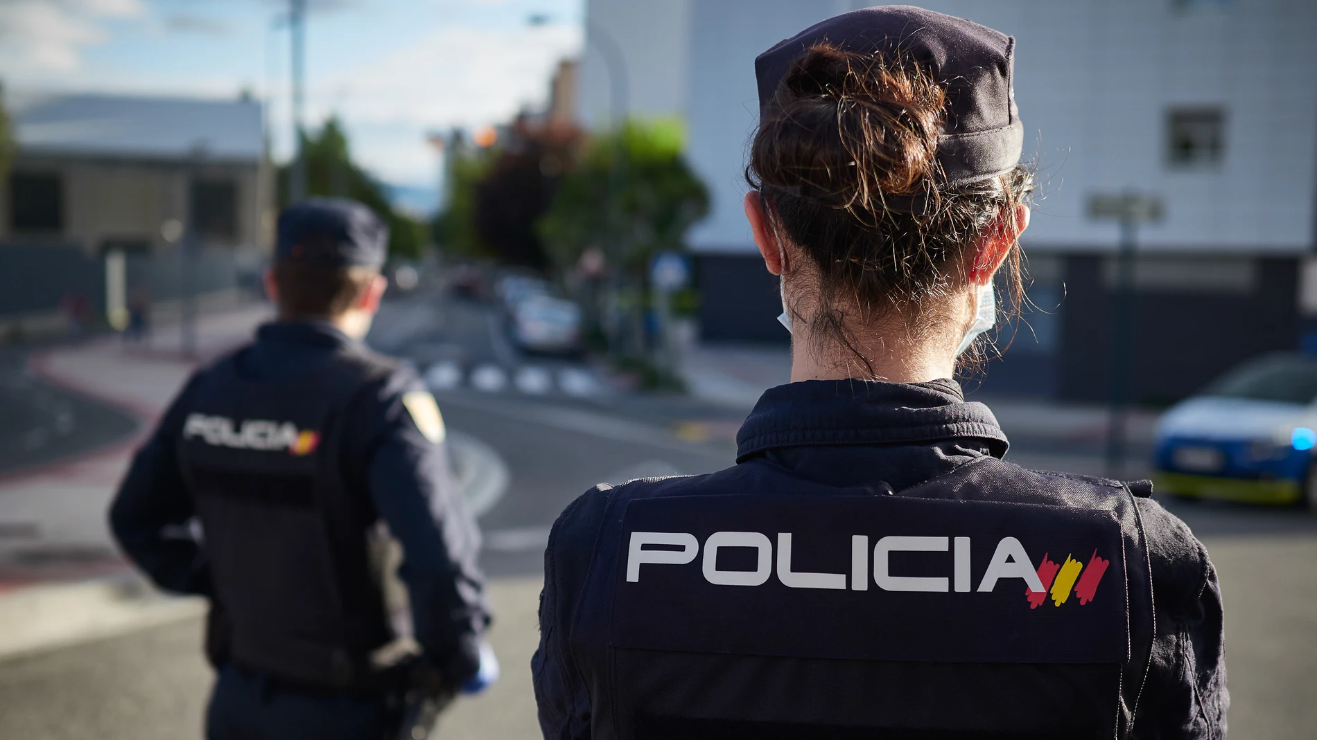 LA POLICÍA NACIONAL CONTINÚA REALIZANDO CONTROLES EN LAS NORMAS DE CONFINAMIENTO