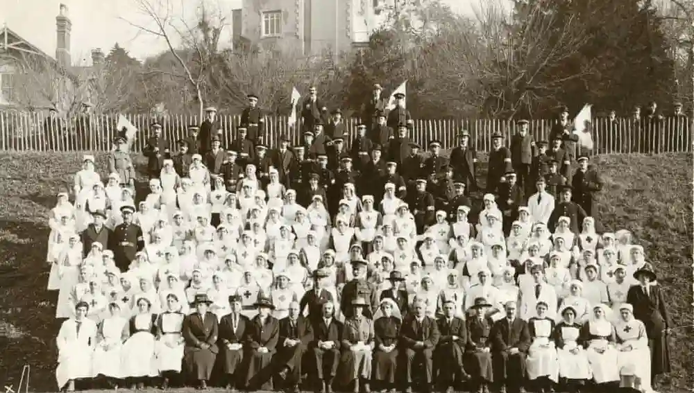 Agatha Christie y sus compañeras del hospital de Touqay en 1914