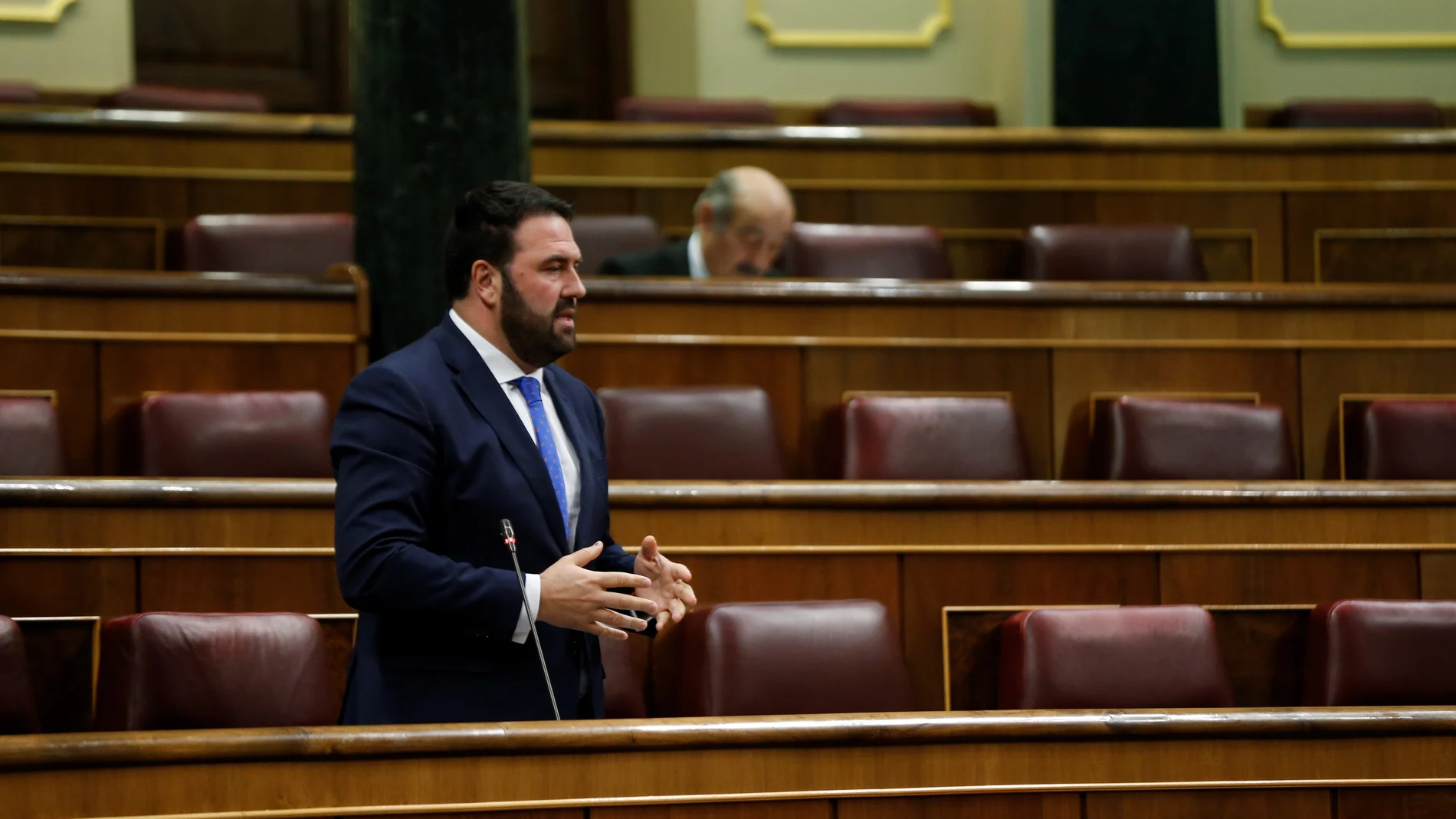 El diputado de EHBildu Jon Iñarritu
