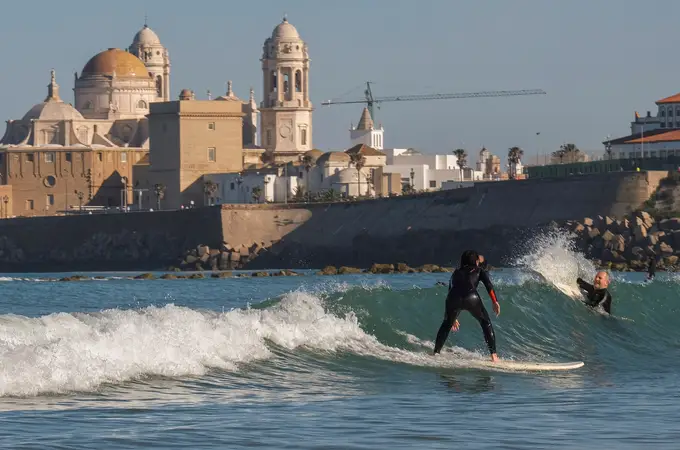 Las playas de Andalucía contarán este verano con rutas de evacuación frente a los maremotos