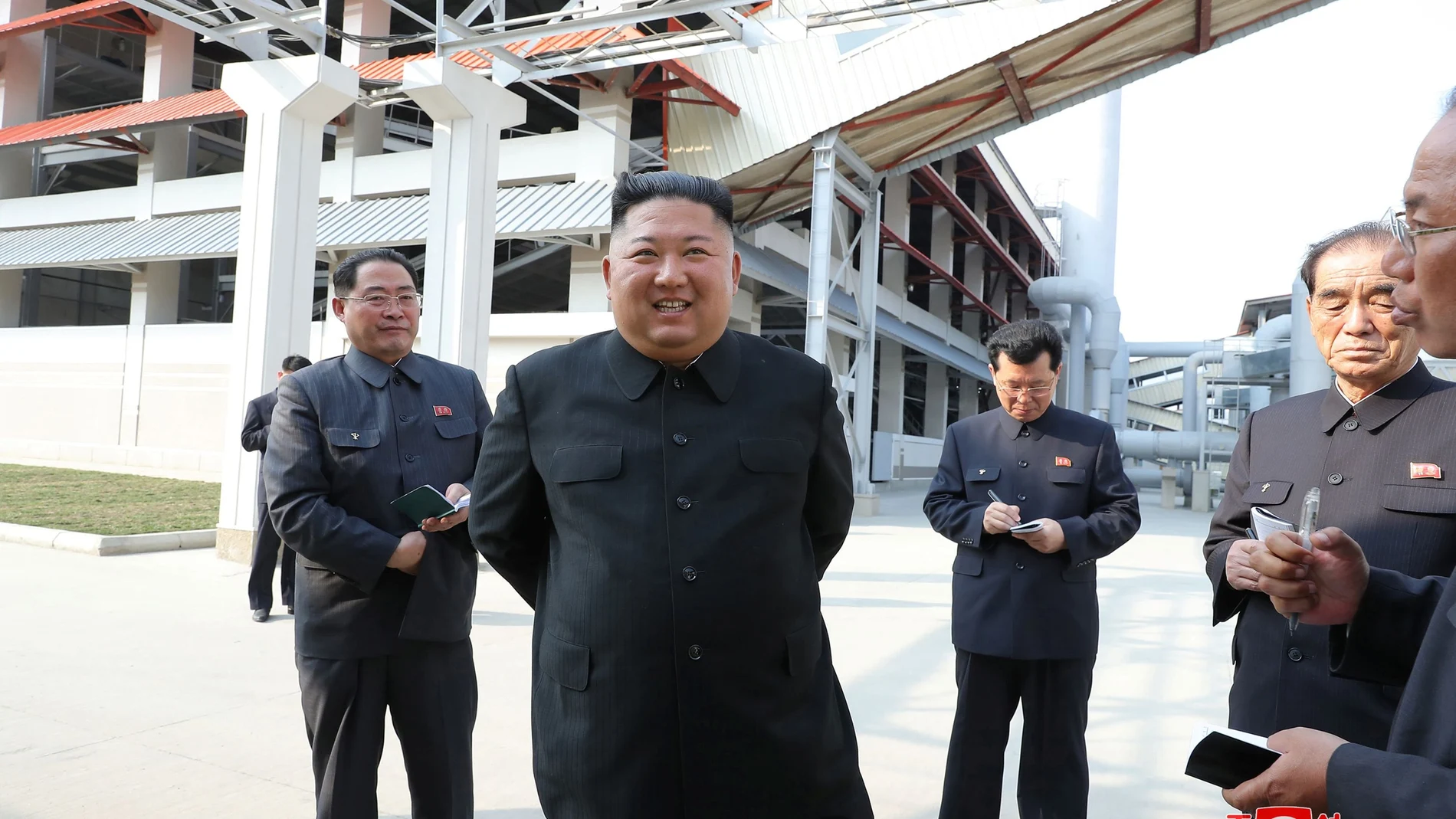 La última imágen del dictador norcoreano Kim Jong Un del pasado 2 de mayo