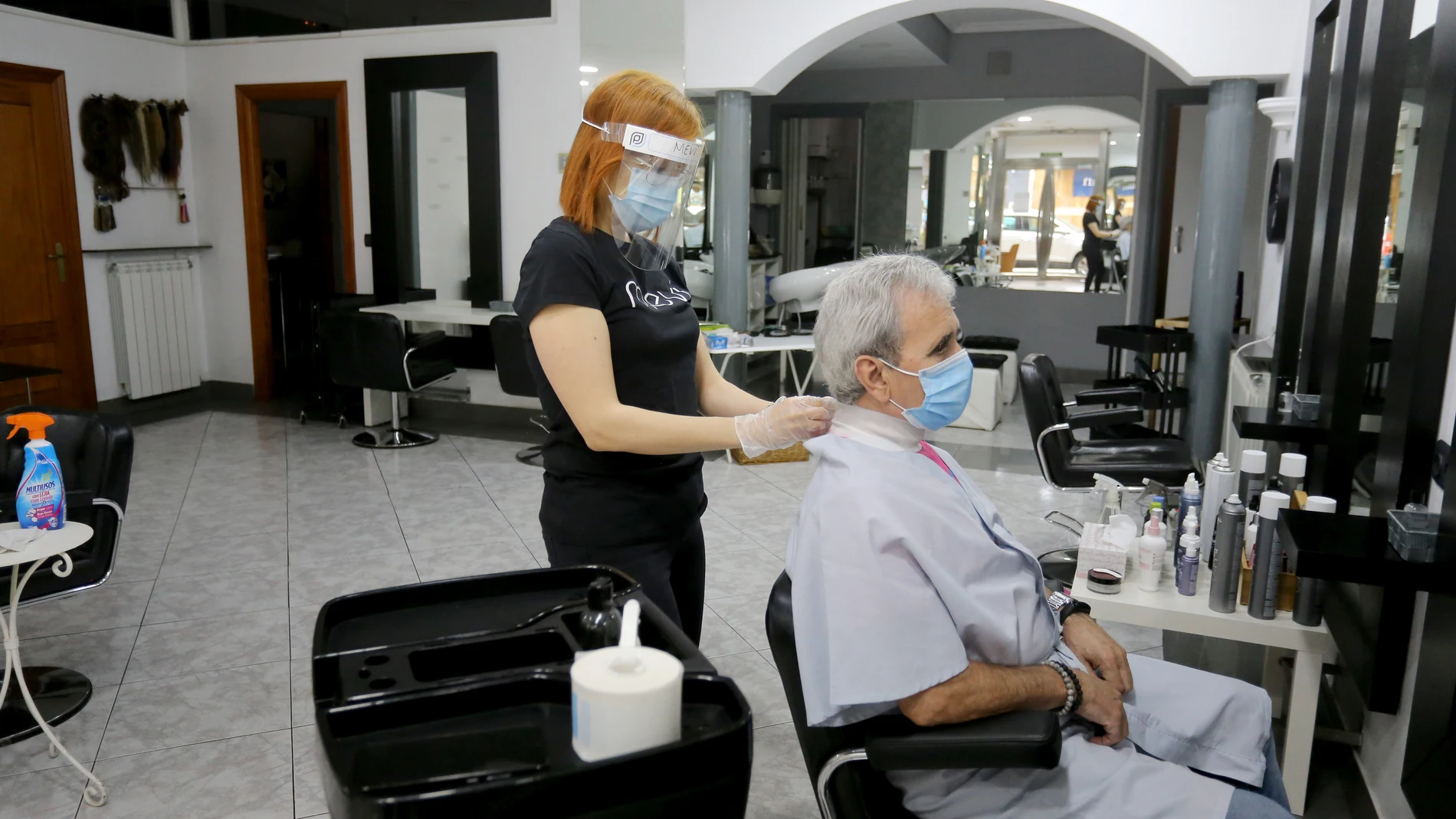 Las peluquerías han abierto en la jornada de hoy con numerosas medidas de seguridad