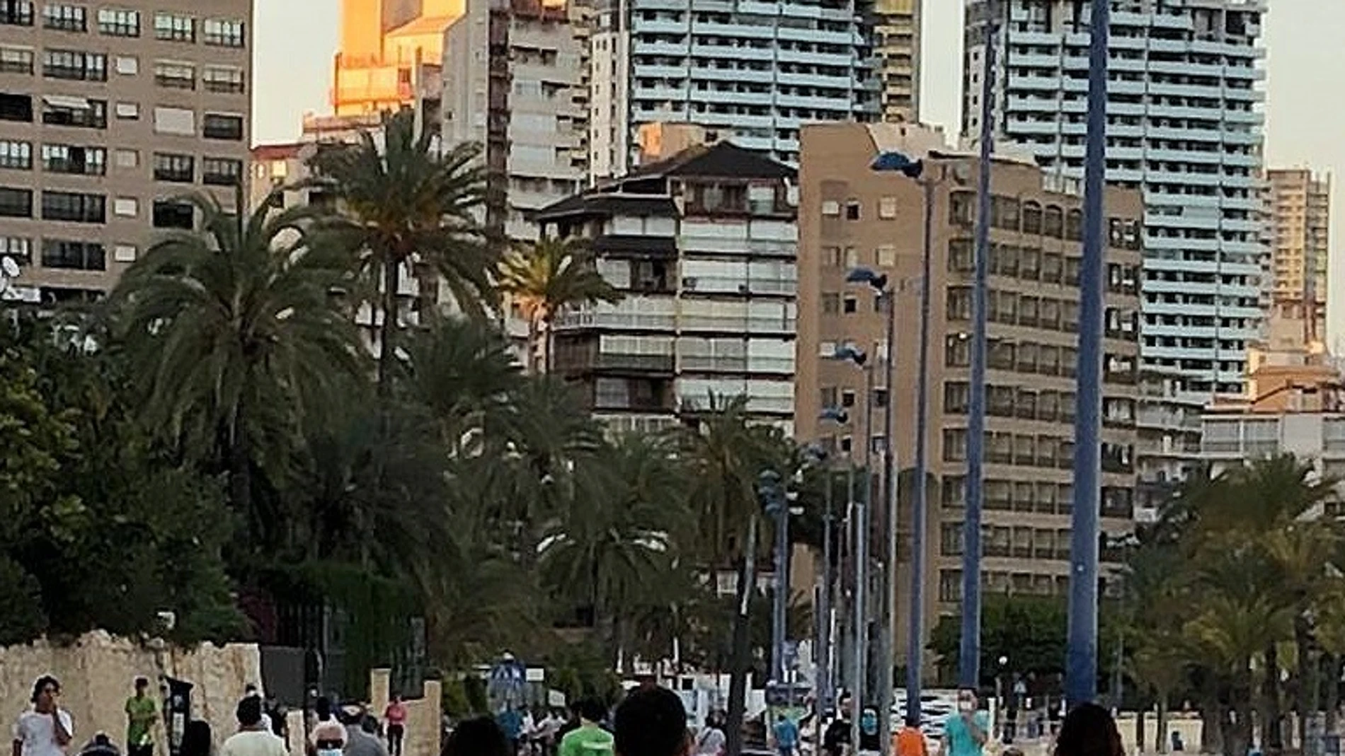 Coronavirus.- Cs pide en Benidorm aumentar la vigilancia de las zonas transitadas ante las "aglomeraciones"