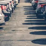 Imagen de coches aparcados | Fuente: T&amp;E