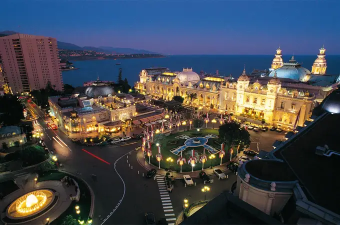 Los hoteles Monte-Carlo ofrecen estancias inolvidables con vistas insuperables de Mónaco