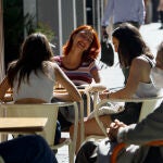 Clientes en una terraza de Palma de Mallorca, en el primer día en fase 1 de la mayor isla balear