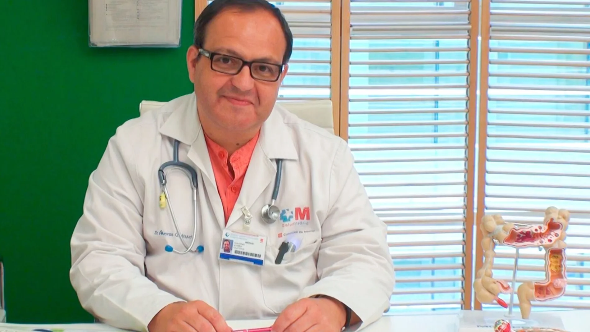 Guillermo Álvarez, presidente Sociedad Española de Microbiota, Probióticos y Prebióticos y gastroenterólogo pediátrico del Hospital Gregorio Marañón de Madrid