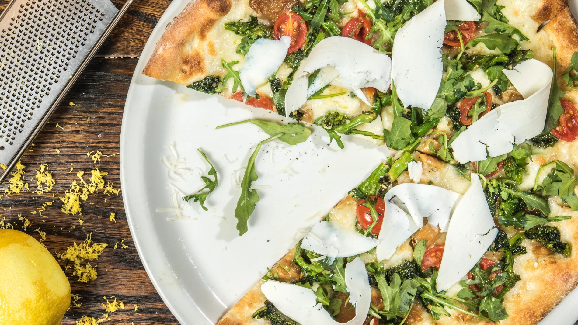 Esta es la receta de pizza saludable que triunfa en Instagram (y que todos haremos este viernes)