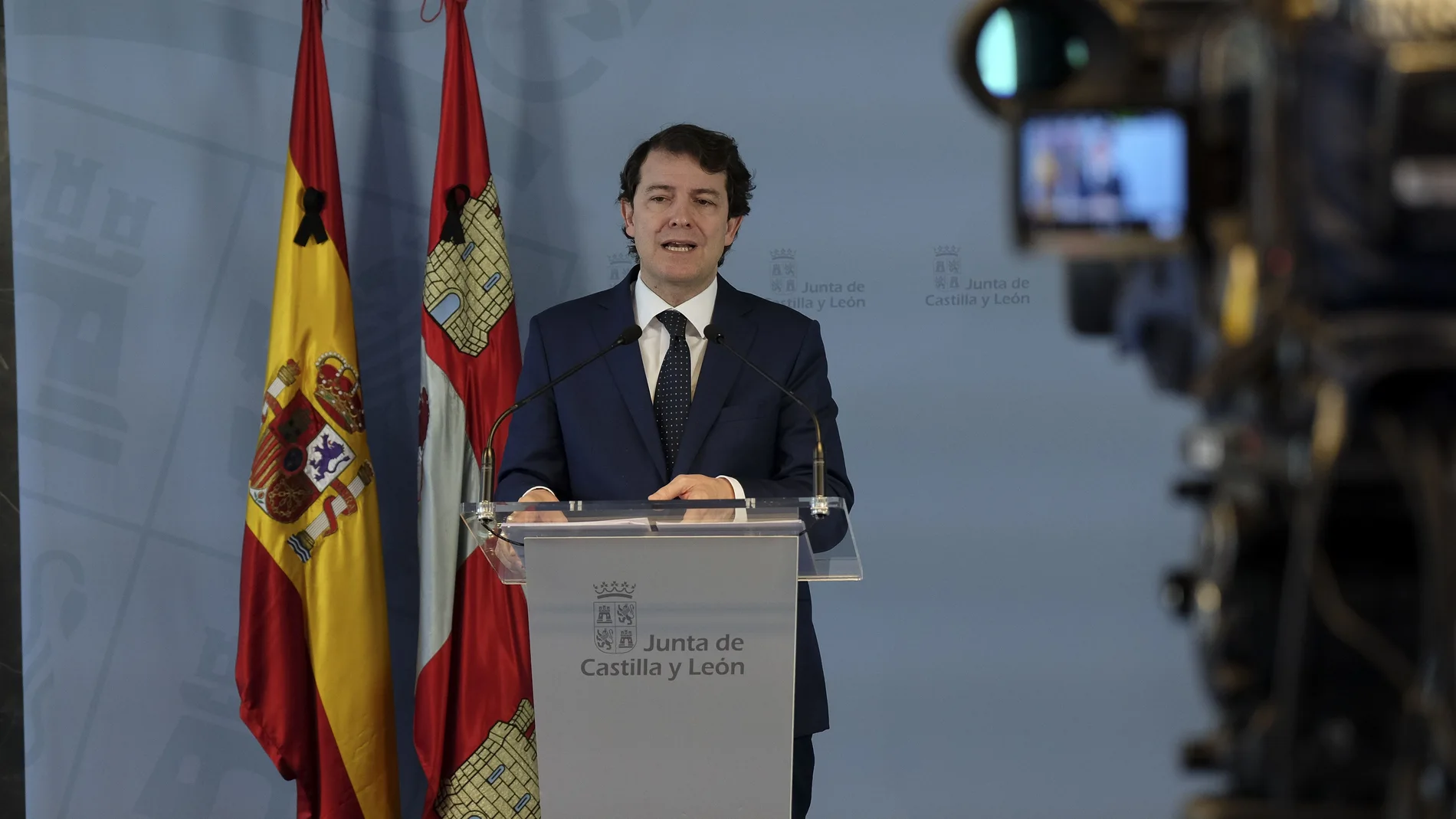 El presidente de Castilla y León, Alfonso Fernández Mañueco, valora la conferencia telemática con Pedro Sánchez