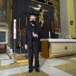 El obispo auxiliar de Valladolid, Luis Argüello, durante su alocución dirigida a los feligreses vallisoletanos