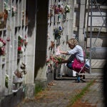 EL CEMENTERIO DE PAMPLONA REABRE SUS PUERTAS CON TRANQUILIDAD