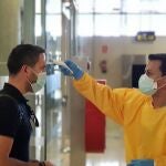 Imagen de la llegada del primer vuelo internacional al aeropuerto de Valencia la semana pasada