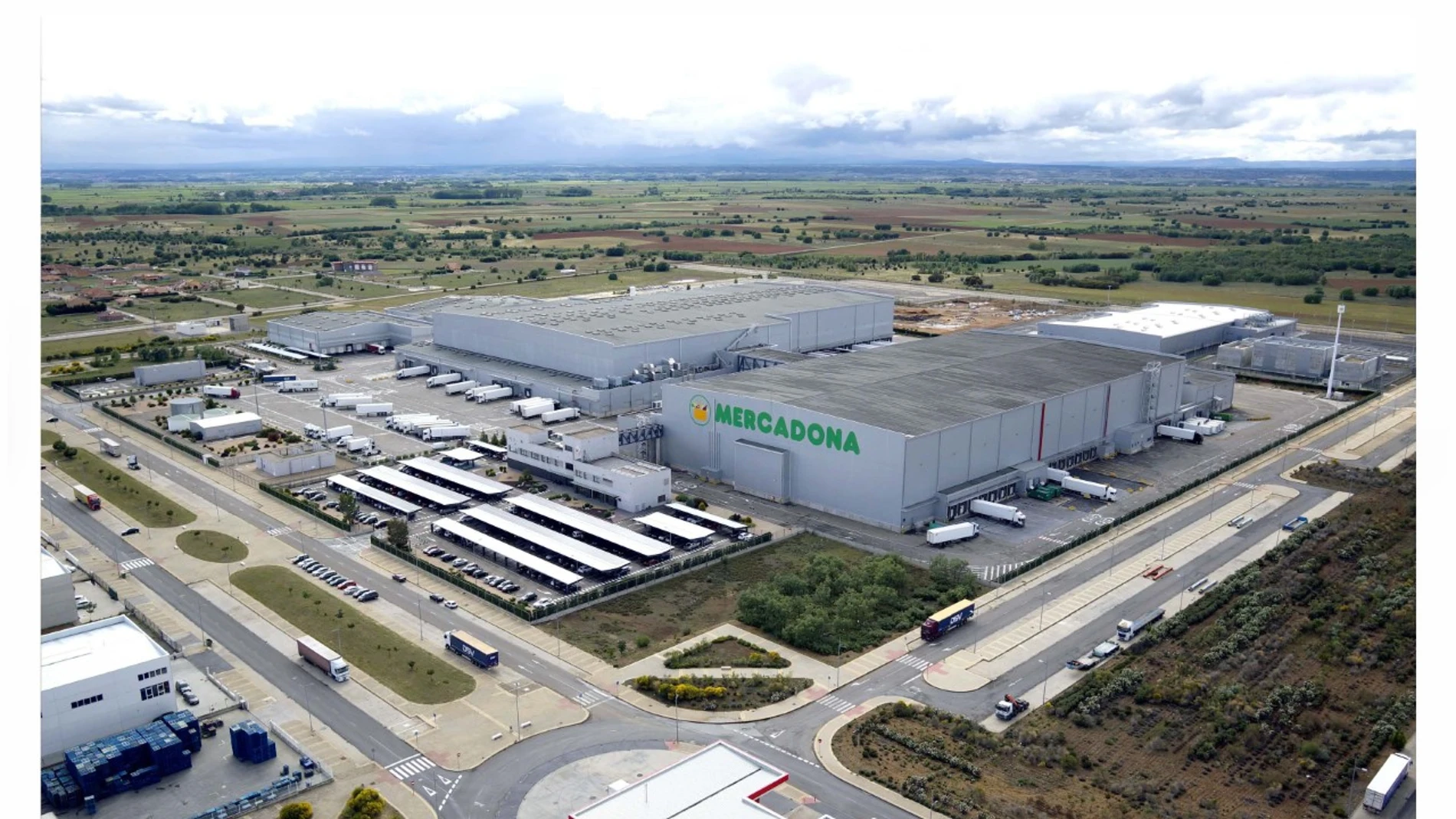 Bloque Logístico de Mercadona en Villadangos del Páramo