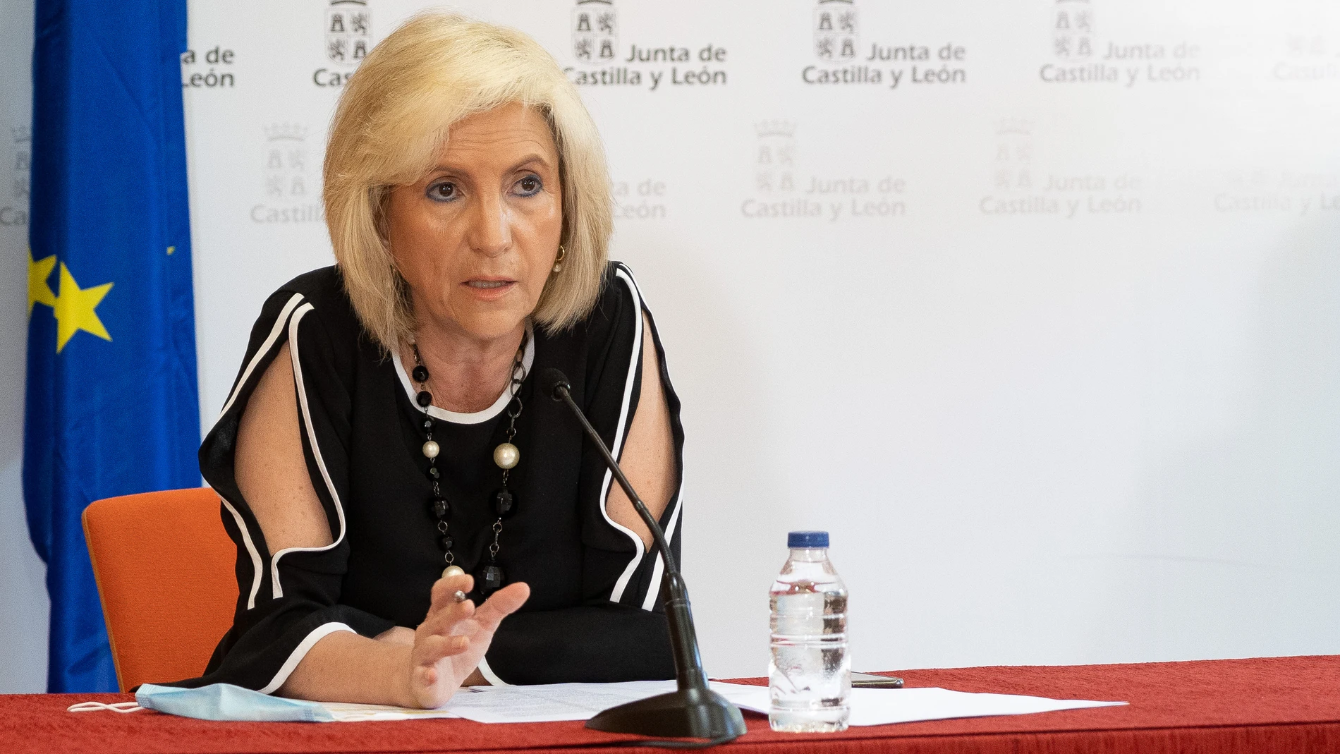 Comparecencia de la consejera de Sanidad, Verónica Casado, donde analiza la flexibilidad del Ministerio en la Fase I