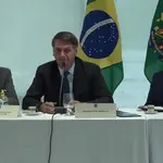 Bolsonaro: &quot;No voy a esperar a que jodan a mi familia&quot;