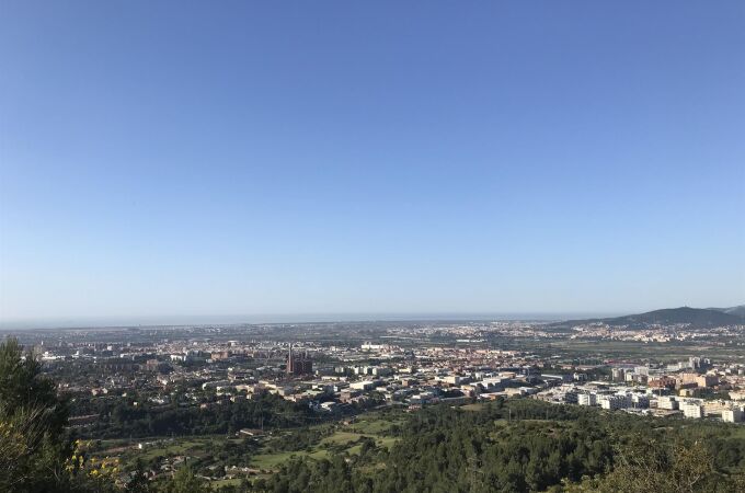 Una vista de la ciudad de Barcelona y su área metropolitana