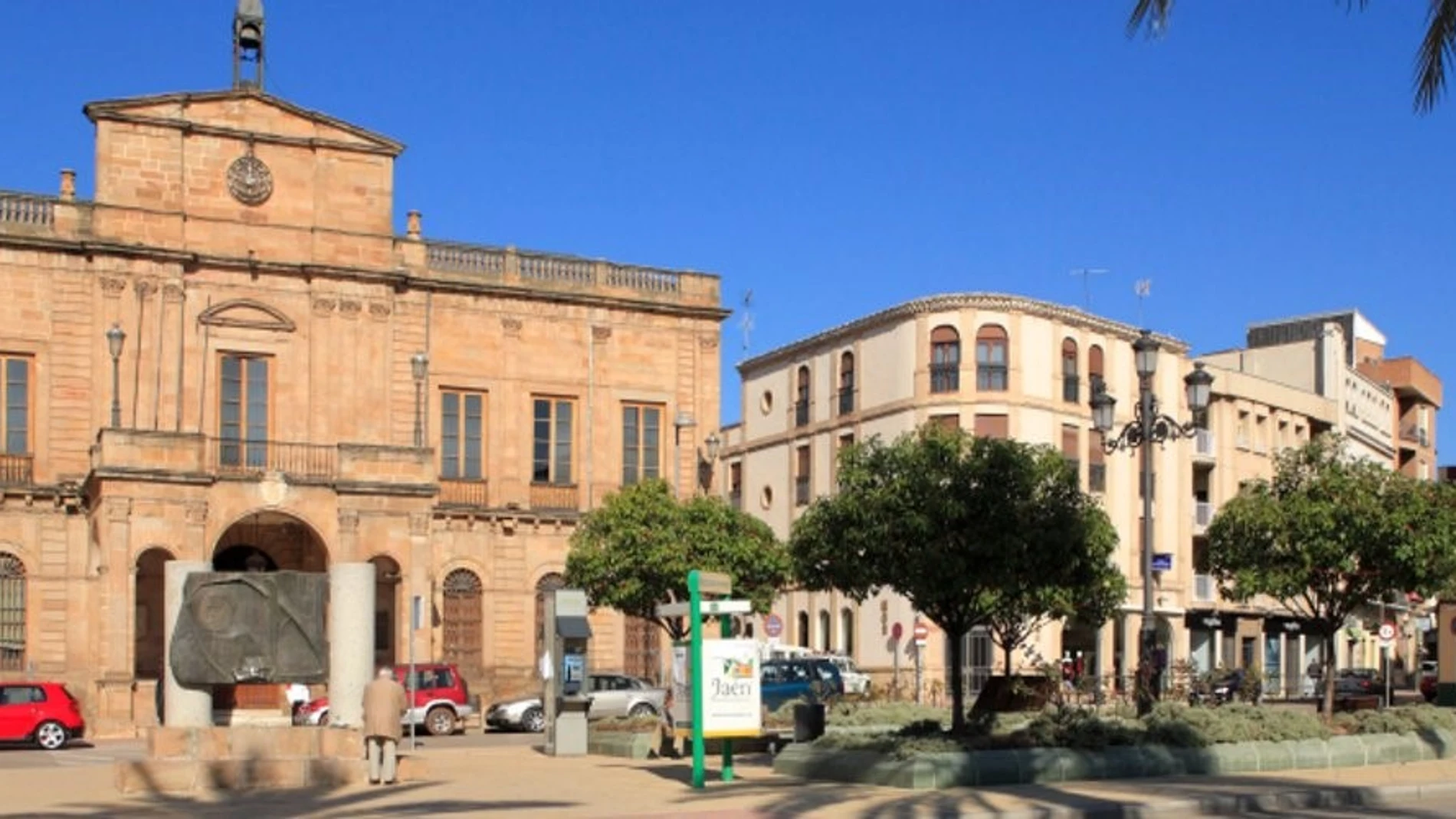 Andalucía tiene 10 municipios entre los 15 de España con más paro y 34 de los 50 con menor renta, según el INE