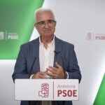 El diputado socialista Manuel Jiménez Barrios