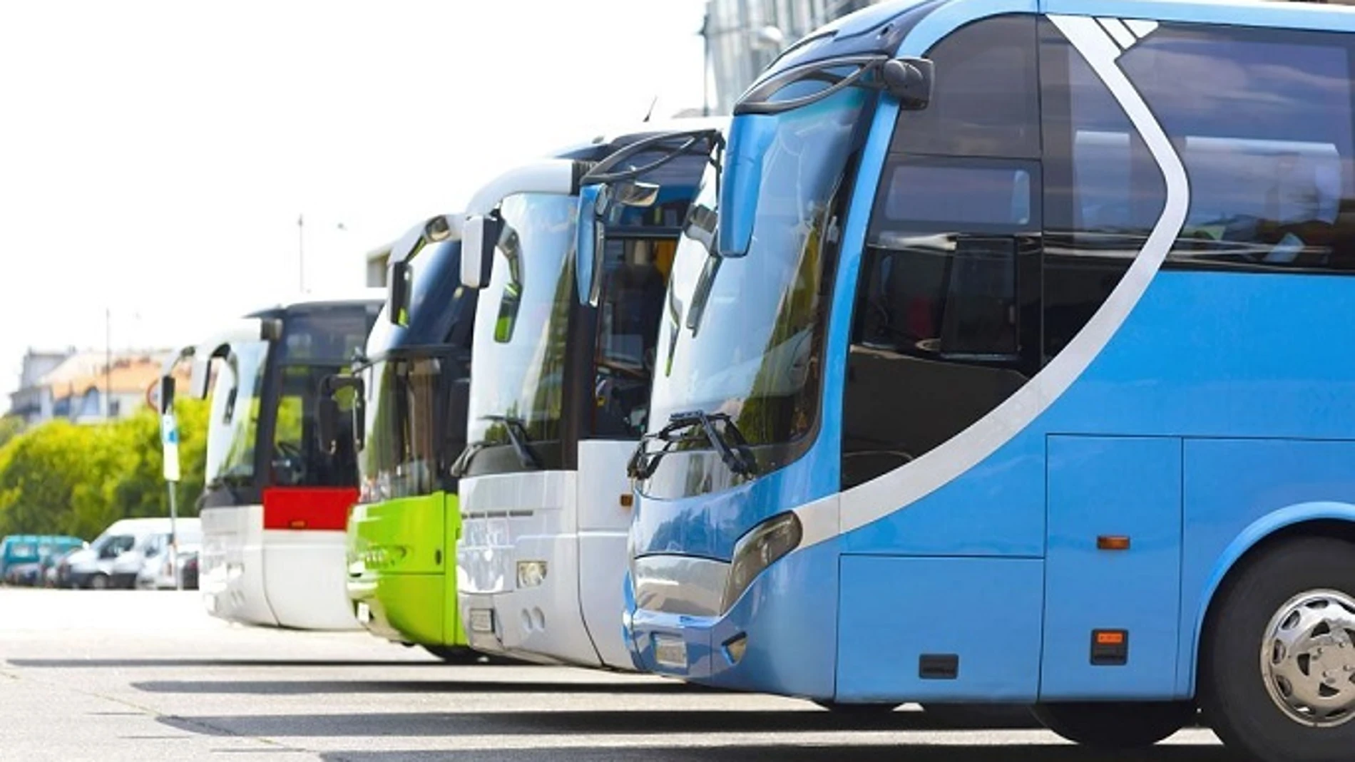 Granada.- Coronavirus.- Transportistas de viajeros piden suspender el impuesto de circulación a empresas sin actividad