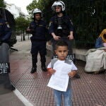 Refugiados sirios protestan en Atenas