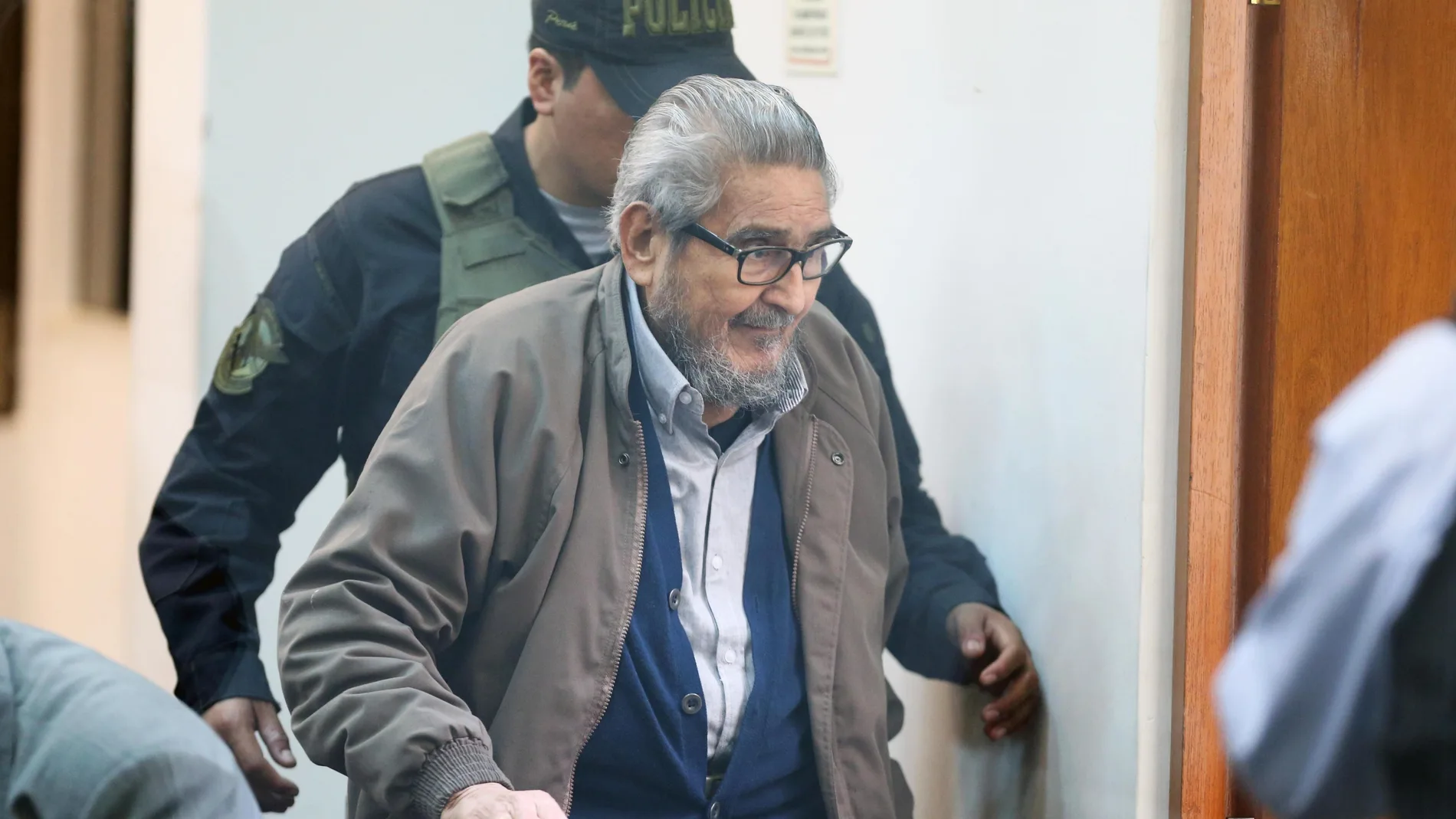 La justicia de Perú acepta tramitar recurso de líder de Sendero por COVID-19
