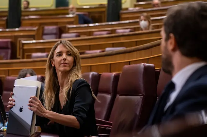 La única que se atreve con el matón La única que se atreve con el matón