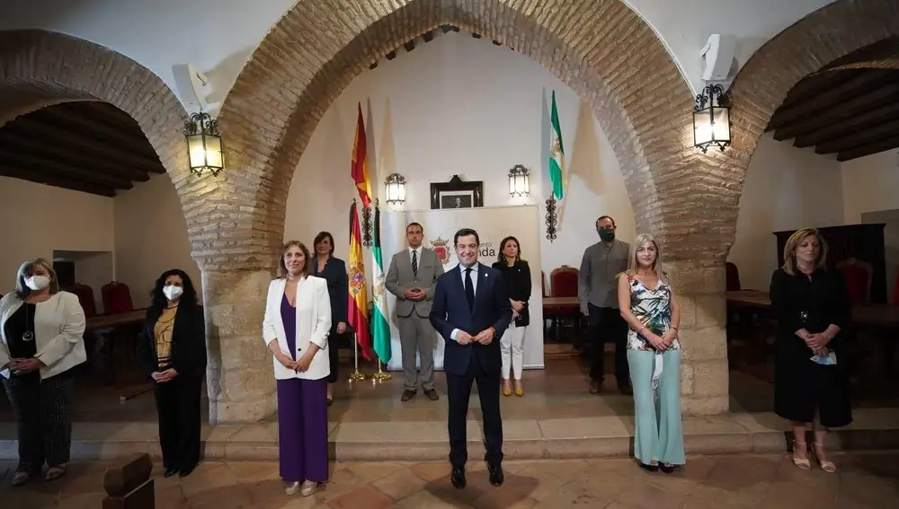 Una imagen de la visita del presidente de la Junta, Juanma Moreno, a Ronda