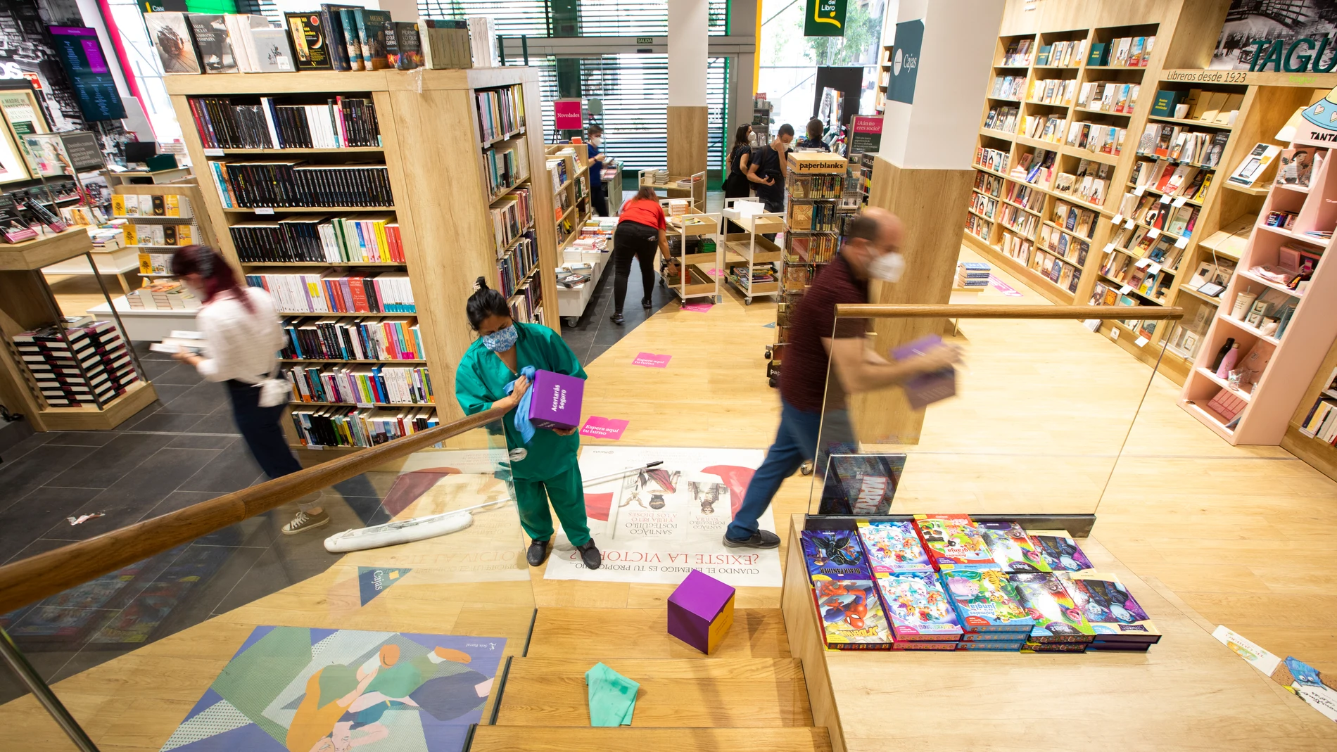 Reapertura de La Casa del Libro de Gran Vía en la primera fase de la desescalada por el coronavirus.