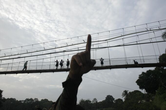 El Tapón del Darien es una de las regiones más peligrosas del mundo por diversos motivos que hacen prácticamente imposible pasar la frontera entre Panamá y Colombia, y por ende, de América del Sur al Norte