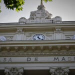 Fachada del edificio de la Bolsa de Madrid