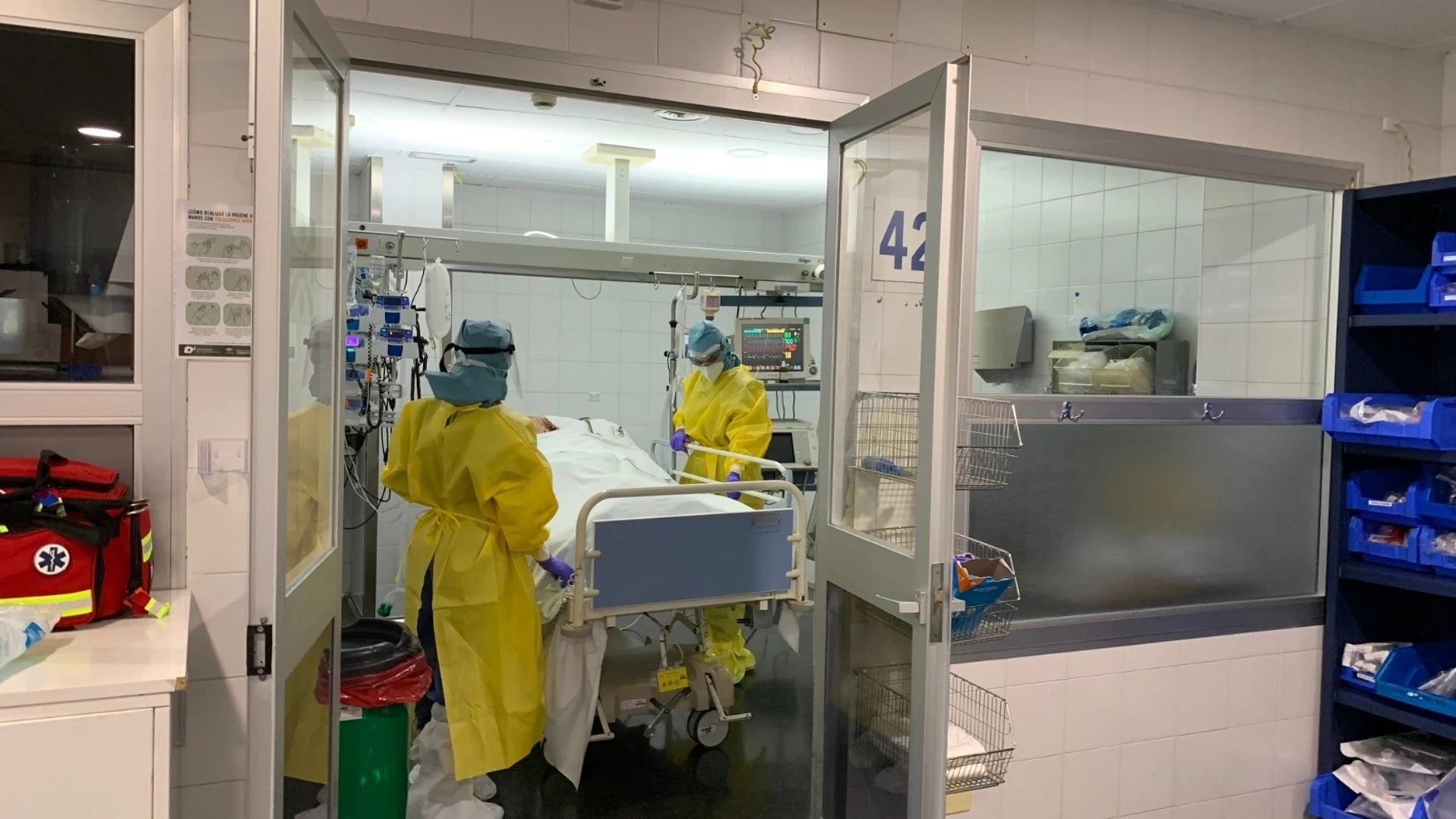 Málaga.- Coronavirus.- El Hospital Regional de Málaga pone en marcha una consulta de seguimiento post COVID-19