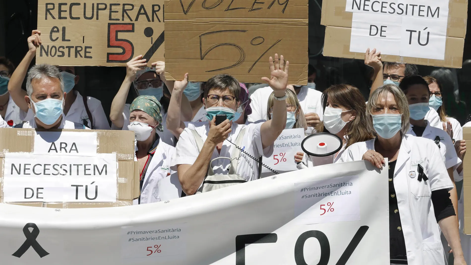 Las protestas a las puertas centros sanitarios se extienden por Cataluña