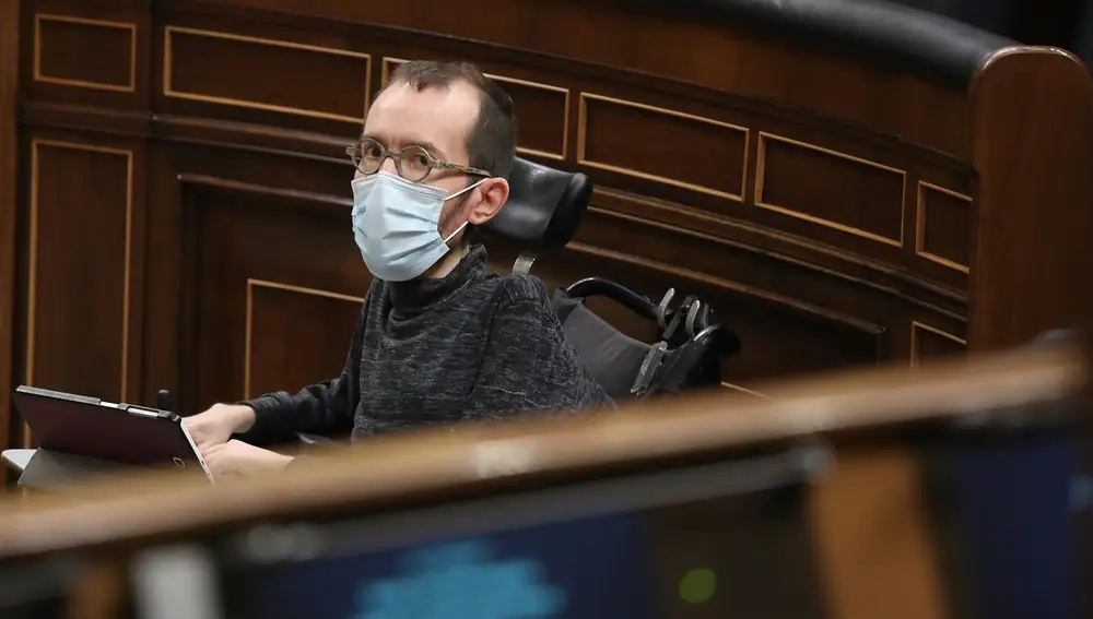 El portavoz de Unidas Podemos, Pablo Echenique, durante el pleno en que se debate el Acuerdo Internacional en materia de fiscalidad y protección de los intereses financieros entre España y Reino Unido sobre Gibraltar, en Madrid (España), a 4 de mayo de 2020.04 JUNIO 2020 CONGRESO;GIBRALTAR;FISCALIDAD;Alberto di Lolli/POOL / Europa Press04/06/2020